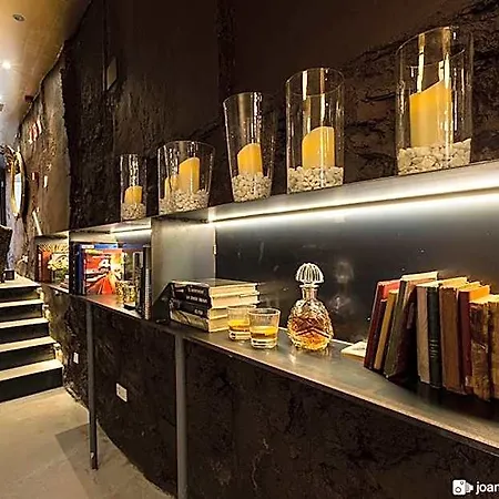 Hotel Secrets Priorat Falset