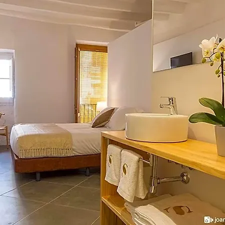 Hotel Secrets Priorat Falset